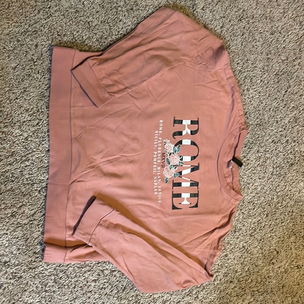 Adorable Rome crewneck sweatshirt
